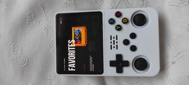 Digər oyun və konsollar: Portativ retro oyun konsolu - Korpus: ağ rəng, yığcam qatlanan — 6