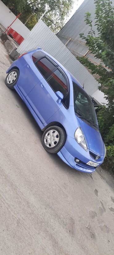 фит срочна сатылат: Honda Fit: 2002 г., 1.3 л, Вариатор, Бензин, Хэтчбэк