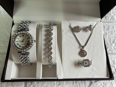 Setovi nakita: Set: Minđuše, Narukvica, Ogrlica, Materijal: Hirurški čelik — 10