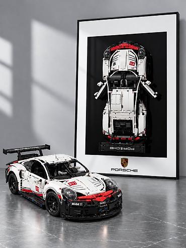 красный страитель: Porsche 911 RSR — конструктор 1580 деталей + картина 80×50 см — 1