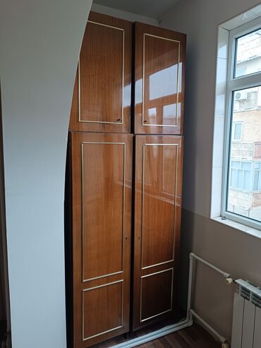 i̇kinci əl dolab: İşlənmiş, Açılan, 2 qapılı Düz dolab, Dolab-asılqan