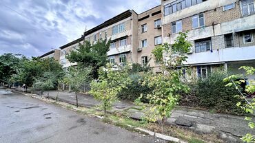 Продажа участков: 4 комнаты, 84 м², Индивидуалка, 4 этаж, Старый ремонт