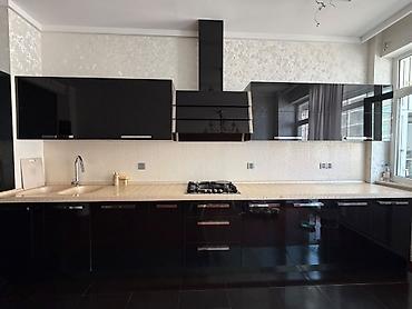 Metbex mebeli mermer daxil 700azn. Ustunde heç nə verilmir ela