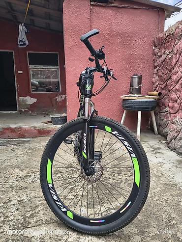 Спортивные велосипеды: 🚲 29-luq Kişi Velosipedi – Əla Vəziyyətdə 29-luq təkərlər Dağ tipli / — 3