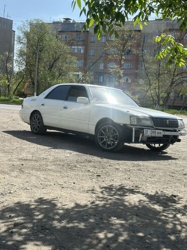 авто в рассрочку без банка без первоначального взноса в бишкеке: Toyota Crown: 1996 г., 3 л, Автомат, Газ, Седан