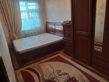 Uzunmüddətli kirayə mənzillər: 2 otaq mənzil kirayə verilir. 4.4 mərtəbəsi. ev gəncliy metrosuna — 10