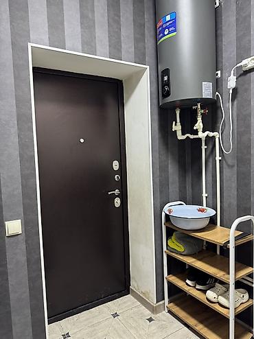 Продажа коттеджей и домов: 6 комнат, 240 м², 5 соток, Бишкек, Ак-Ордо 1 ж/м Агентство недвижимости — 16