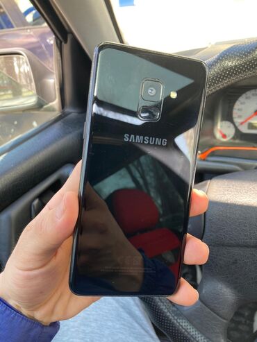 samsung es10: Samsung Galaxy A8 2018, Б/у, 32 ГБ, цвет - Черный, 2 SIM