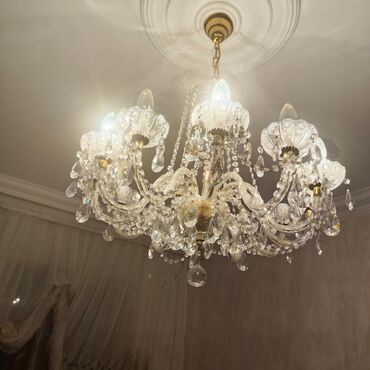 lyusturlar: Çılçıraq, 10 və daha çox lampa, Xrustal