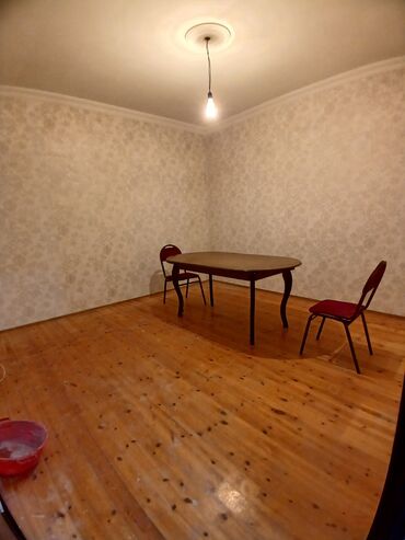 Uzunmüddətli kirayə evlər: 40 kv. m, 2 otaqlı, Qaz, Su, İşıq -da lalafo.az — 4 Uzunmüddətli kirayə evlər: 40 kv. m, 2 otaqlı, Qaz, Su, İşıq — 4