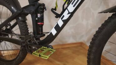 İdman velosipedləri: İşlənmiş Dağ velosipedi Trek, 28", sürətlərin sayı: 11, Ünvandan götürmə — 16