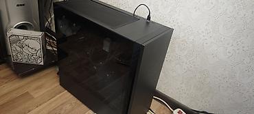 Masaüstü kompüterlər və iş stansiyaları: GPU: RTX 4070 Super CPU: Ryzen 7 5800X Anakart: MSI MPG X570 Gaming — 5