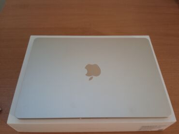 макбук м2: Ноутбук, Apple, 16 ГБ ОЗУ, Apple M2, 13.5 ", Новый, Для работы, учебы, память SSD