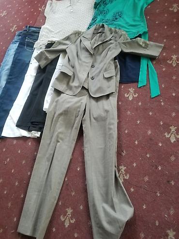 Другая женская одежда: Заберите вещиУезжаю.Срочно.Джинсы.юбки.брюки.кофточки платья .Все в — 7