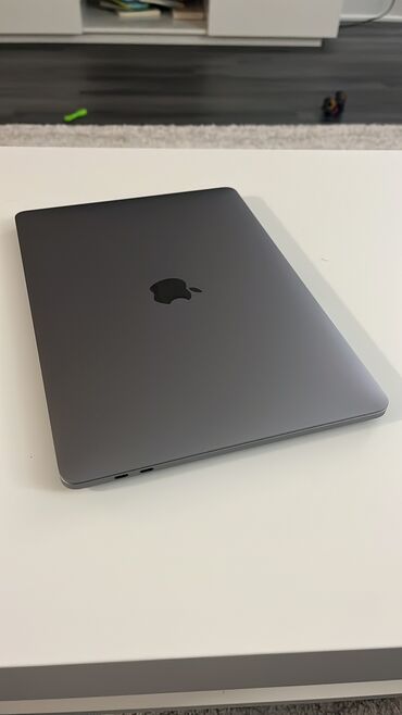 для macbook: Ноутбук, Apple, 16 ГБ ОЗУ, Apple M1, 13.3 ", Б/у, Для работы, учебы, память SSD