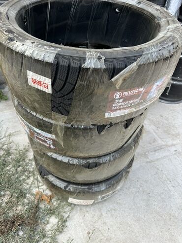 кружка для машины: Шины 255 / 40 / R 21, Зима, Комплект, Легковые