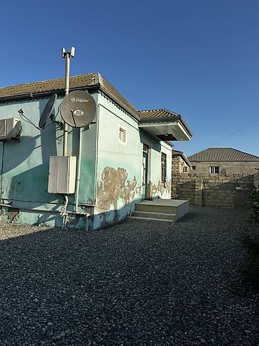 razin bakixanov: 3 otaqlı, 95 kv. m, Təmirsiz — 3