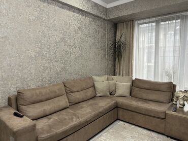 мебель диван: Угловой диван, цвет - Коричневый, Б/у