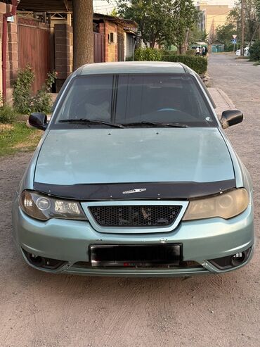 Daewoo: Daewoo Nexia: 2008 г., 1.6 л, Механика, Бензин, Седан