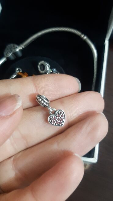 pandora charm: Pandora