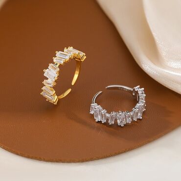 серьги и кольцо золотые с бриллиантом: Кольца серебряные /серебро/925 проба