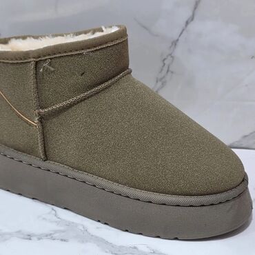 Čizme: Čizme — 12