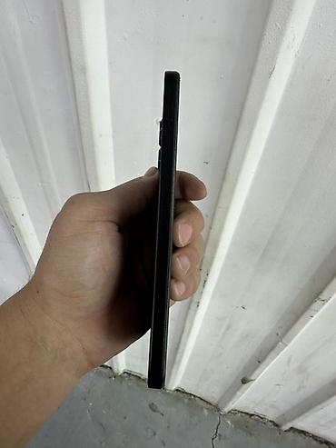 matrex 55: Redmi, Redmi 12, Б/у, 256 ГБ, цвет - Черный, 2 SIM — 3