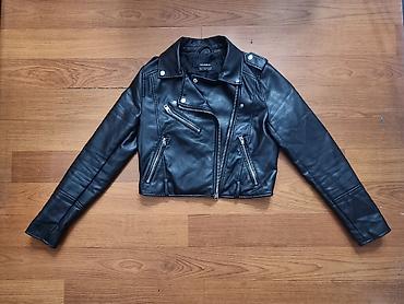 Pull&Bear kozna jakna
 S velicina