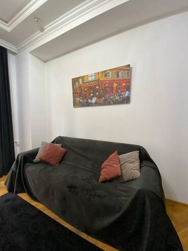 Uzunmüddətli kirayə mənzillər: Xetai metrosu Ağ şəhərdə mənzil kirayə verilir. Mərtəbə 7/3. Ümumi — 10