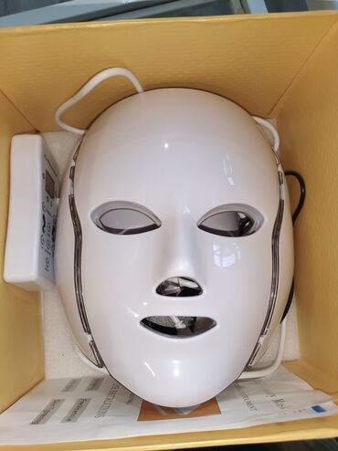 Kosmetoloji aparatlar: Led maska satılır. alınıb və heç istifadə olunmayıb. Hal hazırda