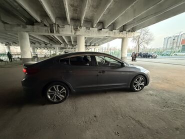 Hyundai: Hyundai Elantra: 2018 г., 1.6 л, Автомат, Бензин, Седан — 4