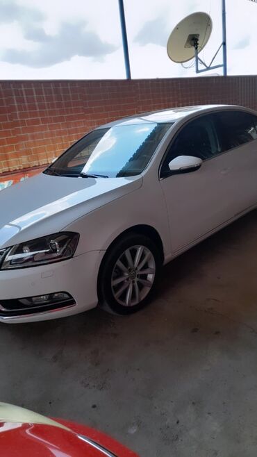 kia cerato 2012: Volkswagen : 1.8 l | 2012 il Universal