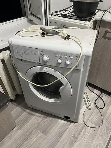Стиральная машина Indesit, фронтальная загрузка. Основные at lalafo.kg Стиральная машина Indesit, фронтальная загрузка. Основные