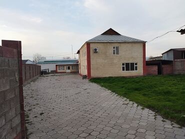 Другая коммерческая недвижимость: В г. Токмок продаётся 2-ур. дом + бизнес(семейная сауна) центр. р-н at lalafo.kg — 2 Другая коммерческая недвижимость: В г. Токмок продаётся 2-ур. дом + бизнес(семейная сауна) центр. р-н — 2