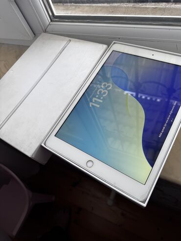 Apple iPad: Planşetin heç bir problemi yoxdu gördüyünüz kimi yeni modeldi ios 18