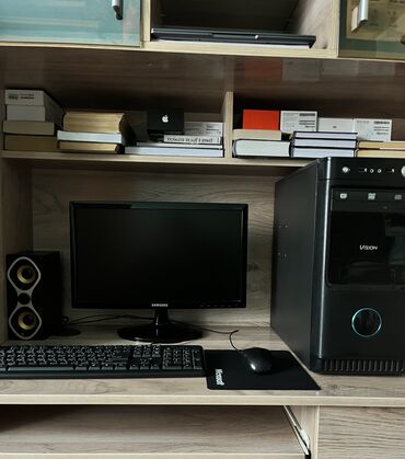 Настольные ПК и рабочие станции: Компьютер, ОЗУ 4 ГБ, Для несложных задач, Б/у, Intel Pentium, HDD + SSD