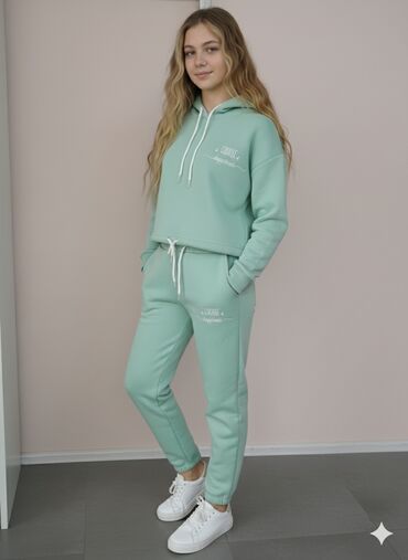 Komplet trenerke: Veliki izbor dečije garderobe po najpovoljnijim cenama! — 11