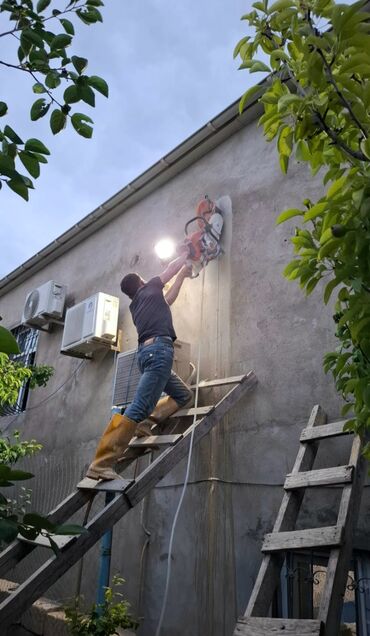 Digər tikinti xidmətləri: Beton kəsmə beton deşmə işləri her cur kesinti profsional tam
