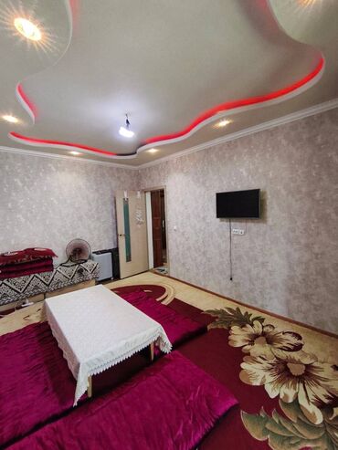 московская шопокова: 2 комнаты, 49 м², Сталинка, 2 этаж, Евроремонт
