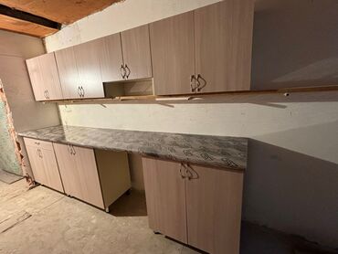 Mətbəx mebeli: Mətbəx mebeli satılır 360₼. Yaxşı vəziyyətdədir. Ölçü 3.03.Ünvan