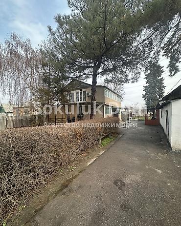 Продажа коттеджей и домов: 🏠Продается дом в селе Сокулук 🟡Комнаты: 5 🟡Участок: 12 соток — 2