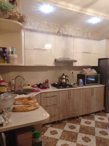 телефон fly раскладушка с большими в Азербайджан | FLY: 3 комнаты, 147 м² | Комби, С мебелью, Сквозная планировка