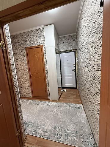 однушки 104 серия: 1 комната, 33 м², 105 серия, 4 этаж — 4