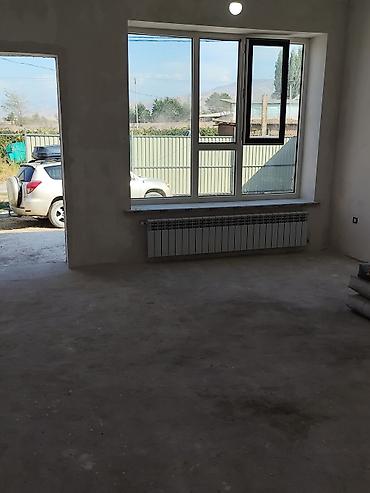 Продажа коттеджей и домов: 3 комнаты, 90 м², 4 соток, Бишкек, Оскон-ордо ж/м Собственник — 13