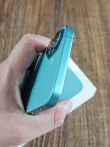 Apple iPhone: Apple iPhone iPhone 16, 128 GB, Zelen, Face ID — 11