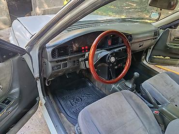 полироль для авто: Mazda 626: 1991 г., 2 л, Механика, Бензин, Седан — 3