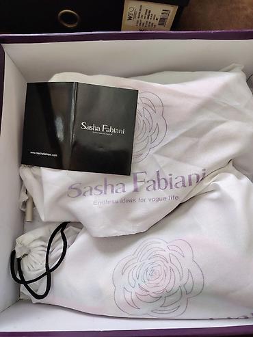 Tuflilər: Qadın ayaqqabıları – hündürdaban, laklanmış dəri Sasha Fabiani ve — 6