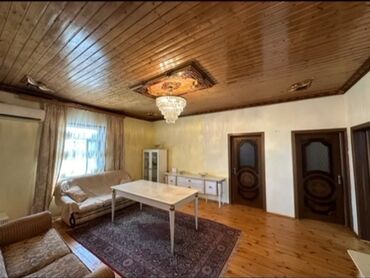 Həyət evləri və villaların satışı: Suraxanı 3 otaqlı, 130 kv. m, Kredit yoxdur, Yeni təmirli