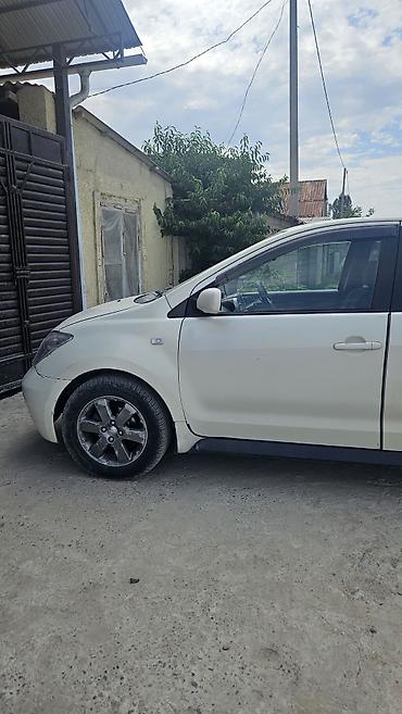 дайхатсу 2001: Daihatsu : 2003 г., Хэтчбэк — 1
