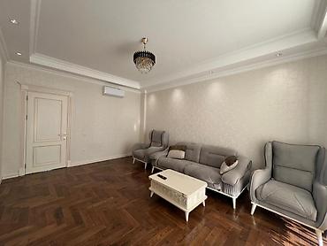 nefciler kiraye ev: İcarəyə verilir 2 otaqlı yeni tikili 97 m², Ağ şəhər q. Kateqoriya — 5